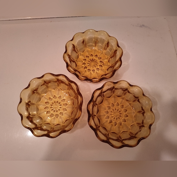 Vintage set of fruit dessert candy bowls - Picture 8 of 9